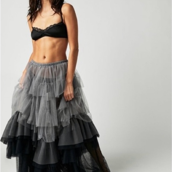 Free People Tulle Much, Half Slip Gray to Black, Tiered Maxi Skirt - NWT - Picture 1 of 5